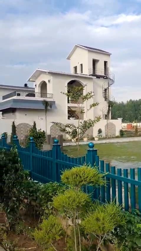 Villa Construction
